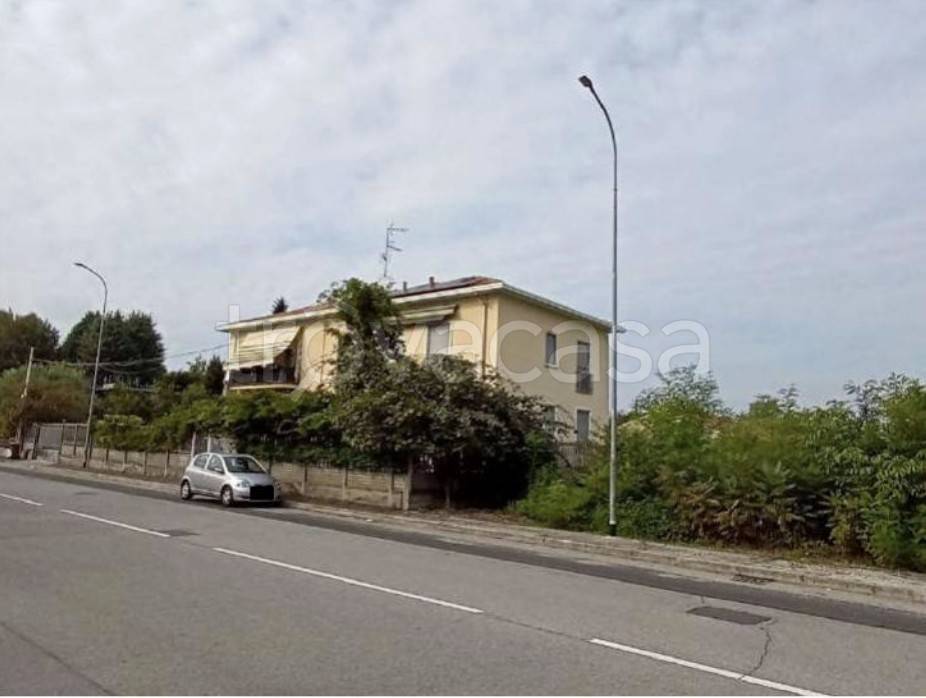appartamento in vendita a Lonate Pozzolo in zona Sant'Antonino Ticino