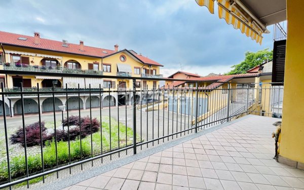 appartamento in vendita a Lonate Pozzolo