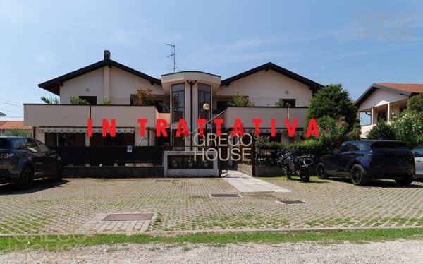appartamento in vendita a Lonate Pozzolo in zona Sant'Antonino Ticino