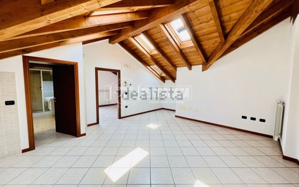 appartamento in vendita a Lonate Pozzolo