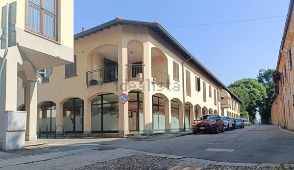 loft in vendita a Lonate Pozzolo in zona Sant'Antonino Ticino