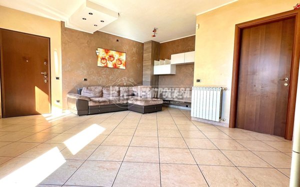 appartamento in vendita a Lonate Pozzolo