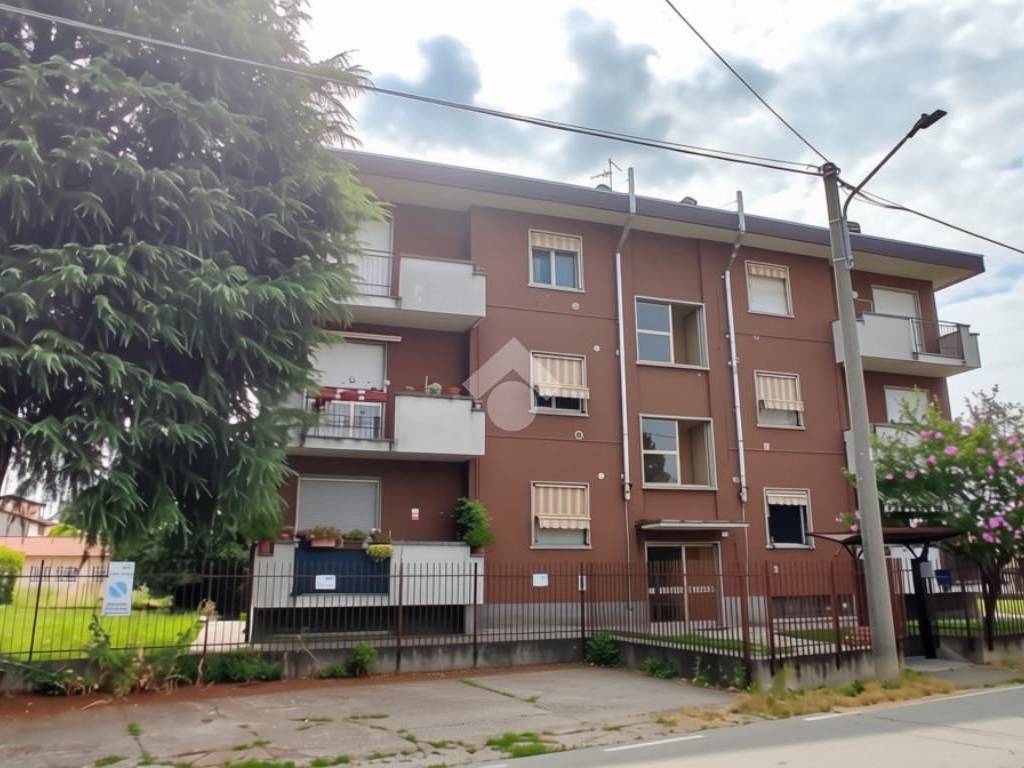 appartamento in vendita a Lonate Pozzolo