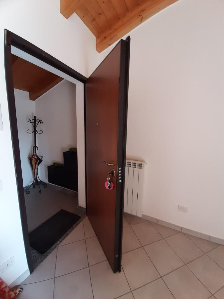 appartamento in vendita a Lozza