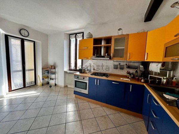 appartamento in vendita a Lozza