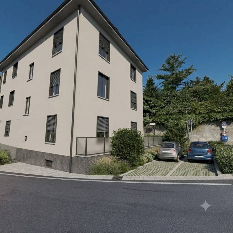intera palazzina in vendita a Lozza