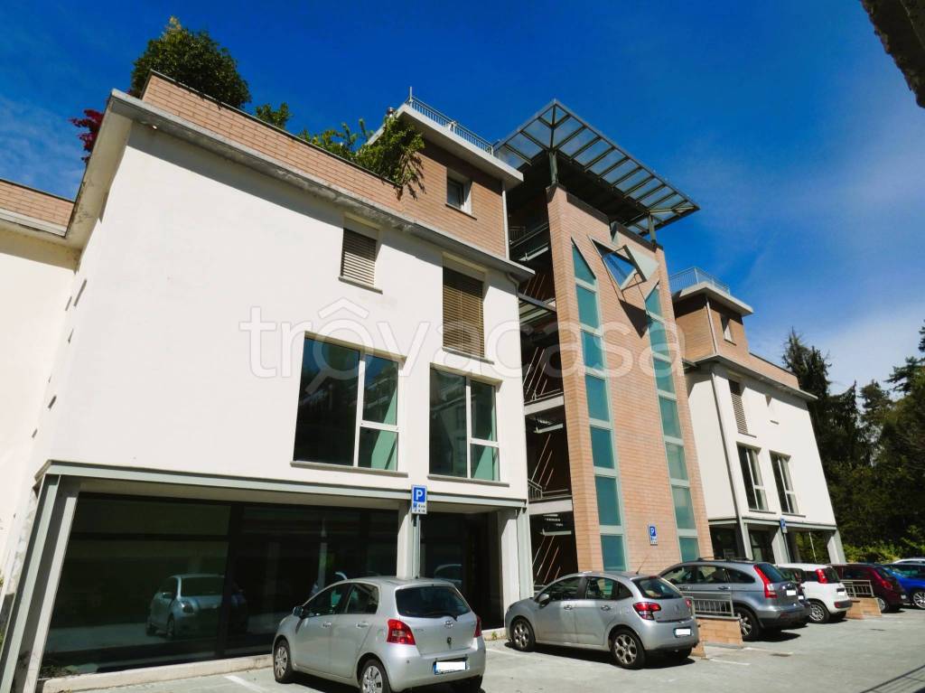 appartamento in vendita a Luino
