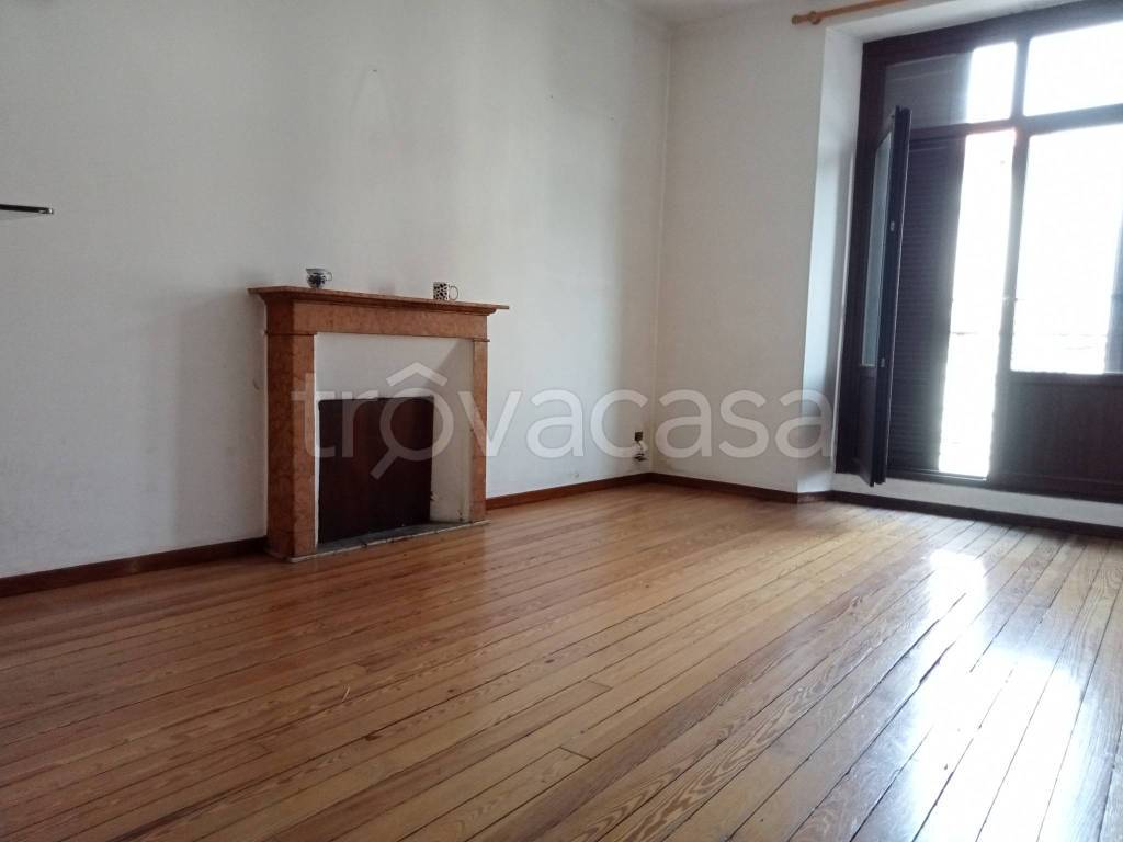 appartamento in vendita a Luino