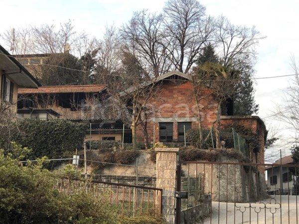 terreno agricolo in vendita a Luino