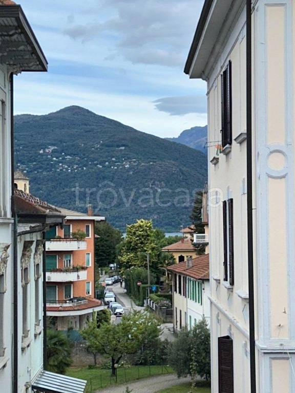 appartamento in vendita a Luino