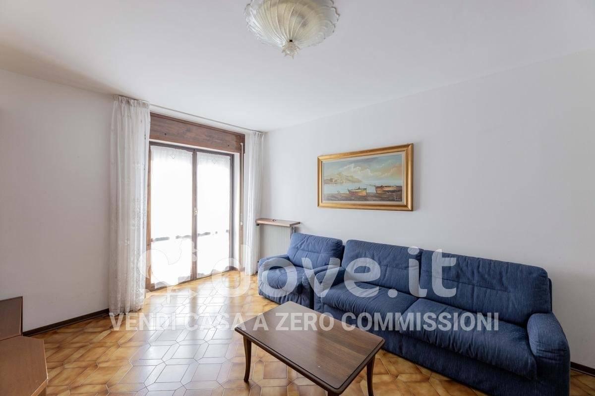 appartamento in vendita a Luino