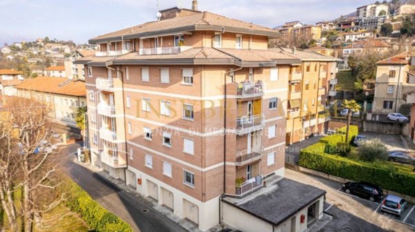 appartamento in vendita a Luino