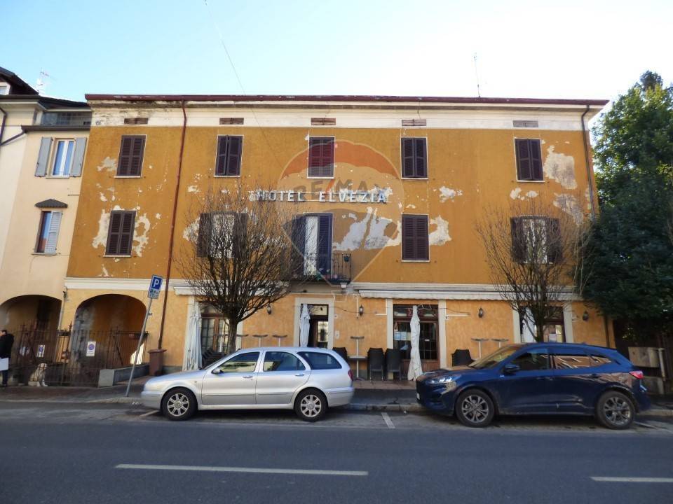 negozio in vendita a Luino