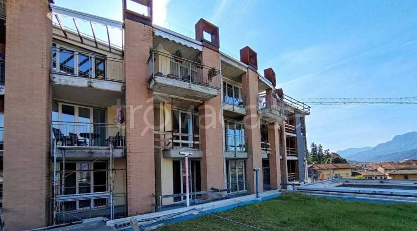 appartamento in vendita a Luino