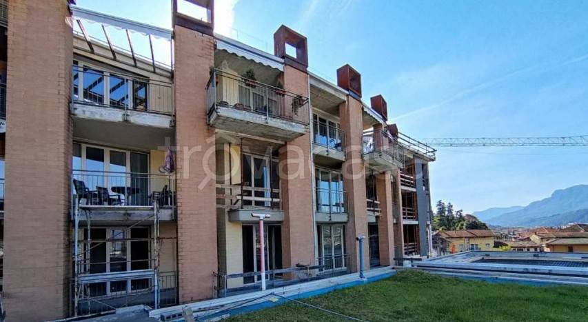 appartamento in vendita a Luino