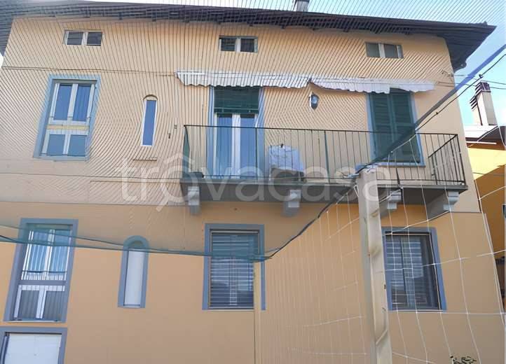 appartamento in vendita a Luino