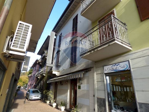 attico in vendita a Luino