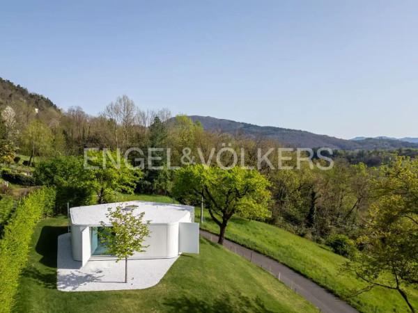 casa indipendente in vendita a Luino