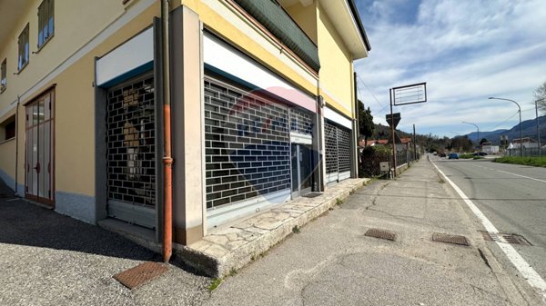 negozio in vendita a Luino