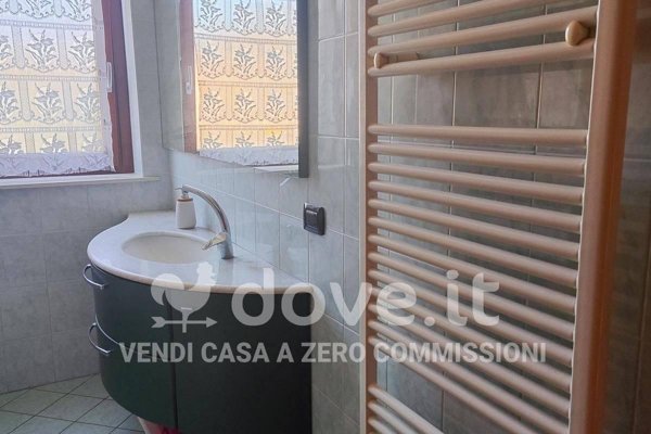 casa indipendente in vendita a Luino