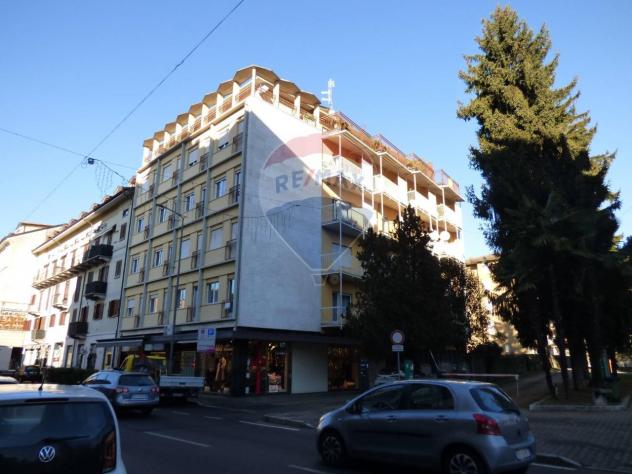 appartamento in vendita a Luino in zona San Pietro