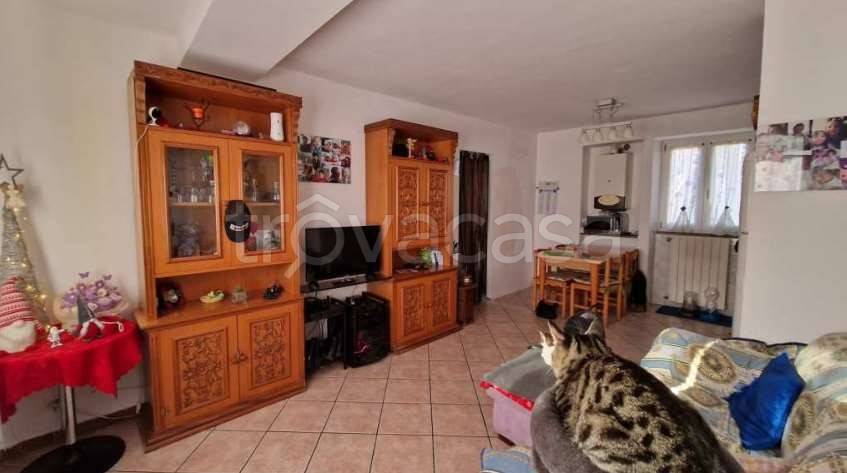appartamento in vendita a Luino