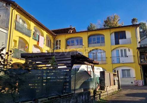 appartamento in vendita a Luino