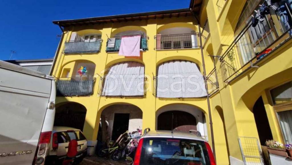 appartamento in vendita a Luino