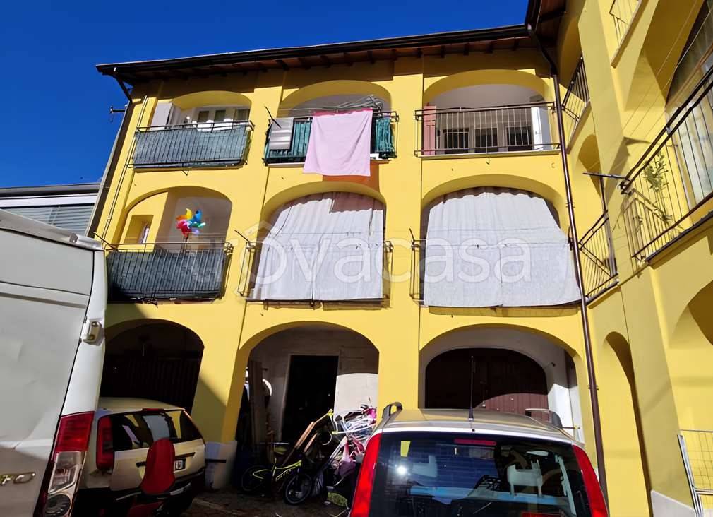 appartamento in vendita a Luino