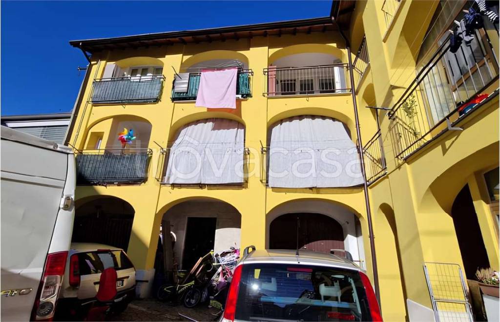 appartamento in vendita a Luino