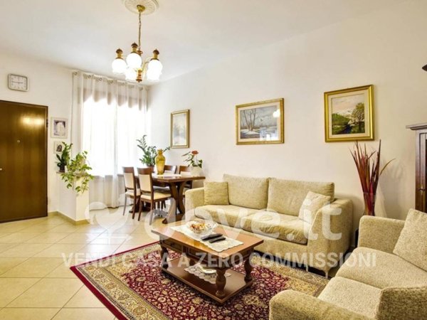 appartamento in vendita a Luino in zona Voldomino