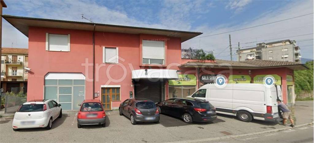 casale in vendita a Luino