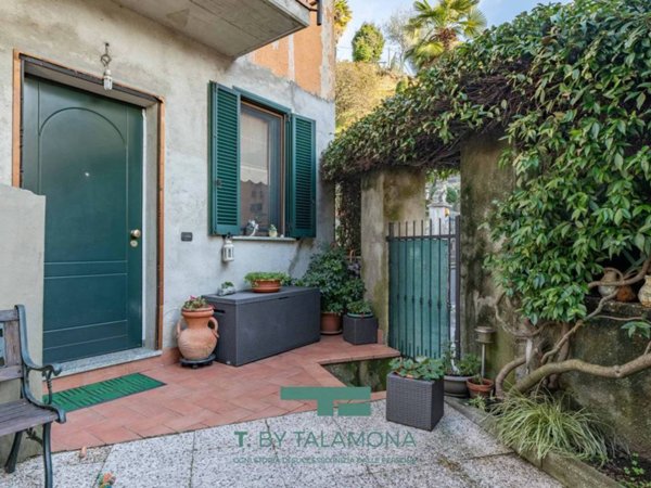 casa indipendente in vendita a Luino