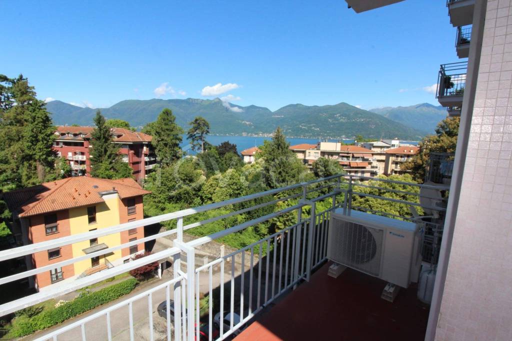 appartamento in vendita a Luino