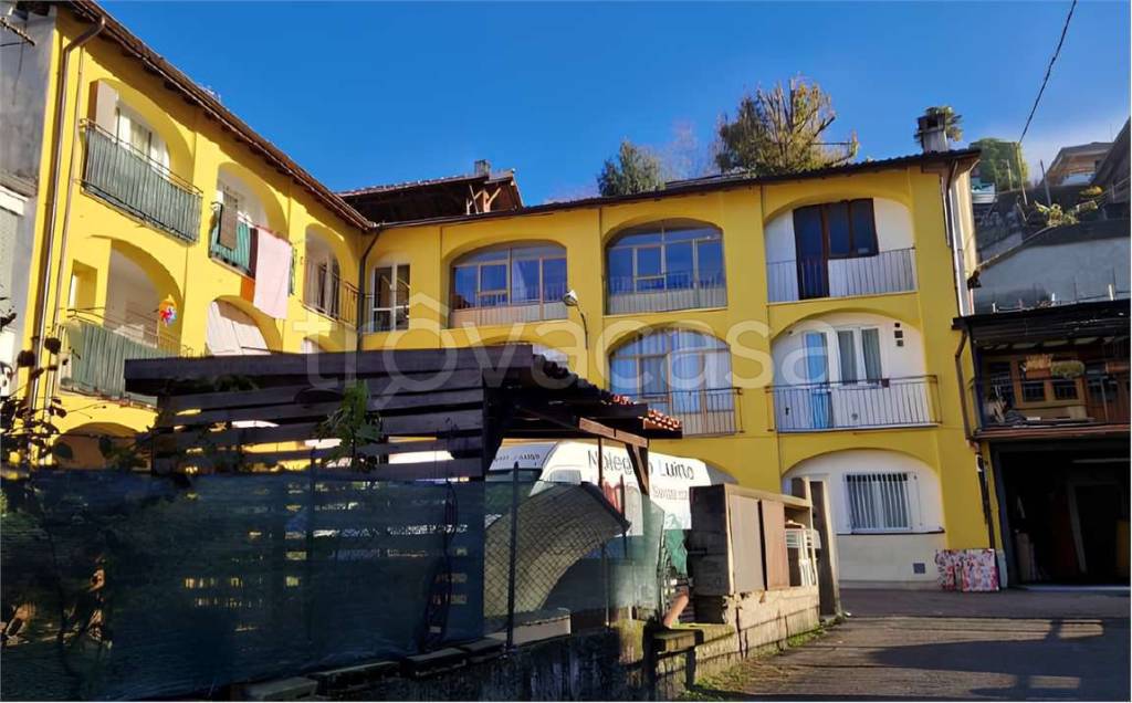 appartamento in vendita a Luino