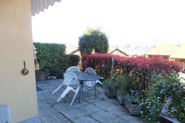 casa indipendente in vendita a Luino