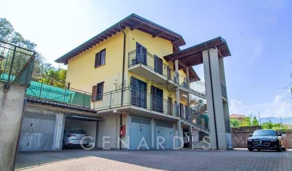 appartamento in vendita a Luino