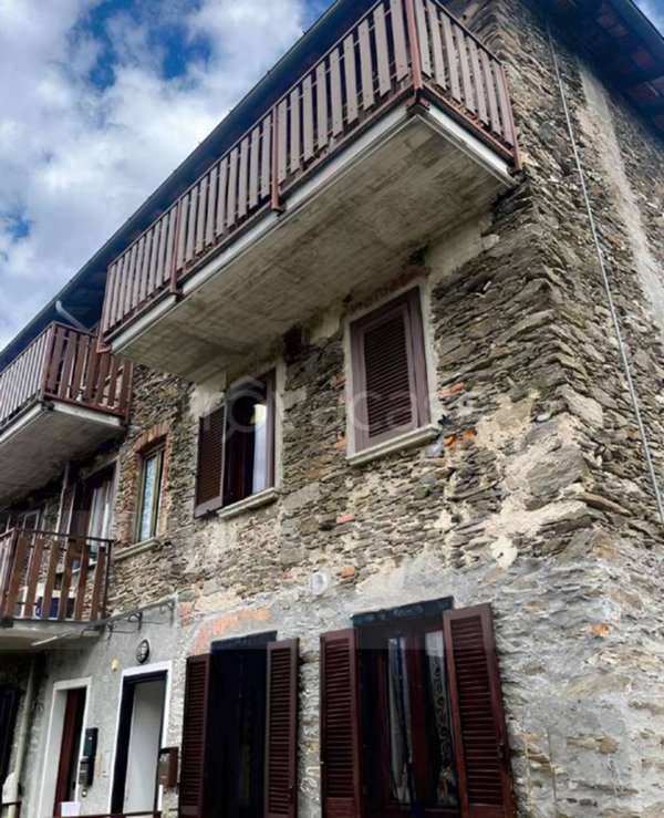 appartamento in vendita a Luino
