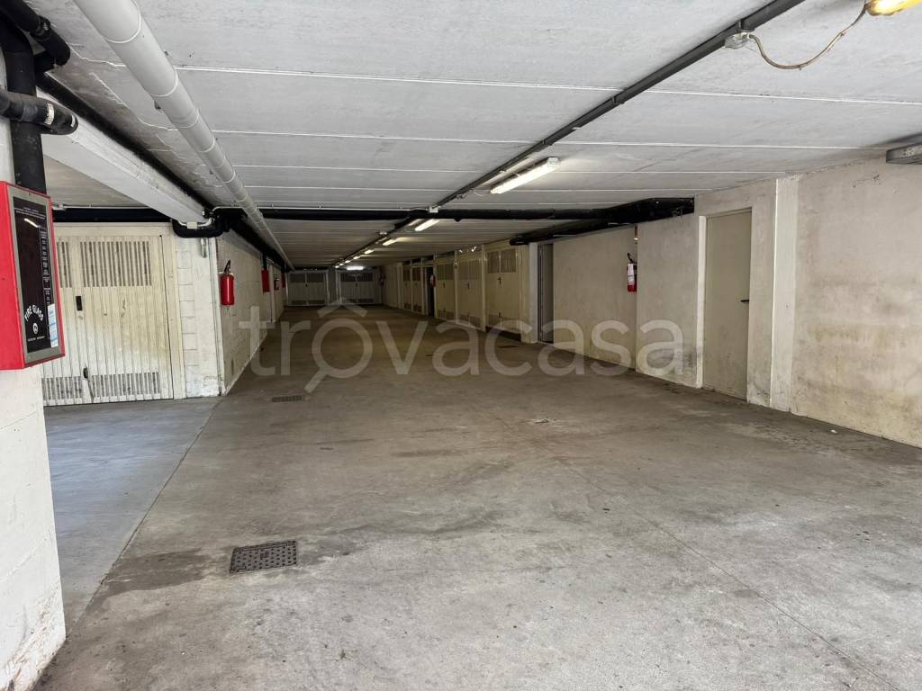appartamento in vendita a Luino in zona Molino