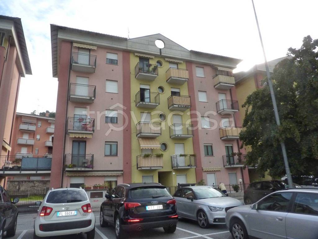 appartamento in vendita a Luino
