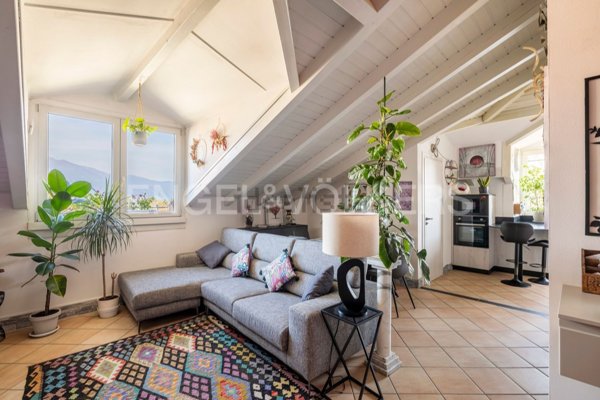 appartamento in vendita a Luino