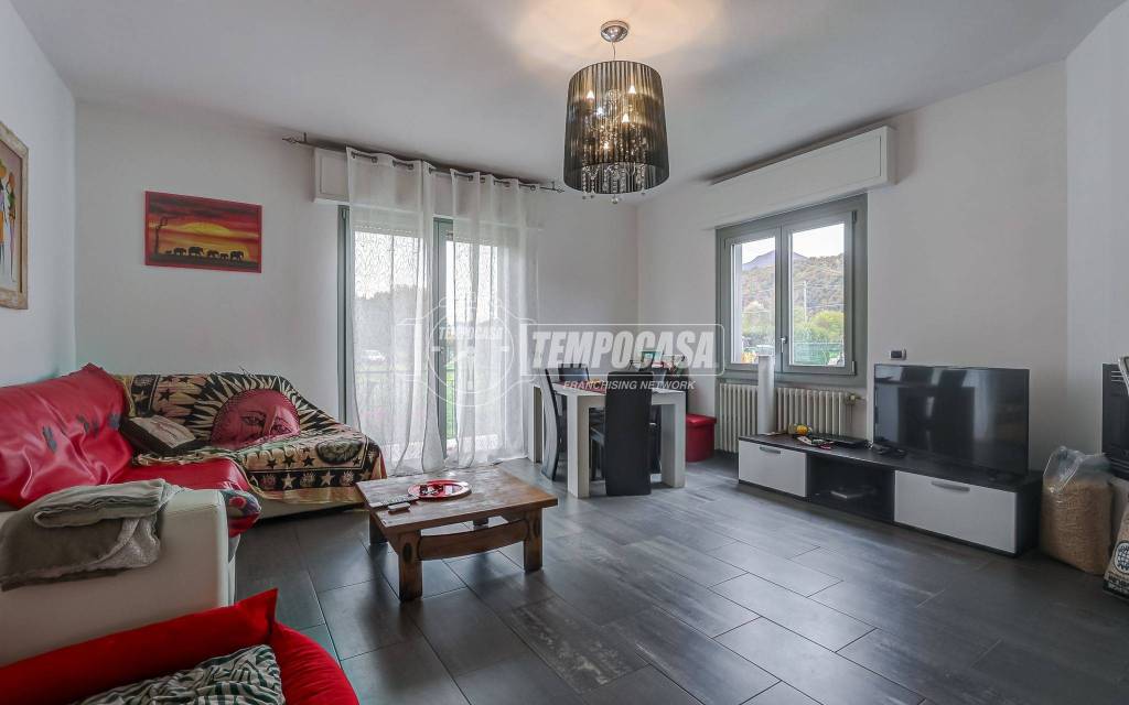 appartamento in vendita a Luino