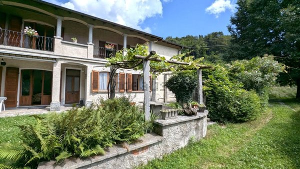 appartamento in vendita a Luino