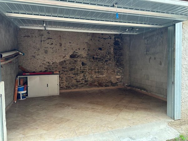 locale di sgombero in vendita a Luino in zona Voldomino