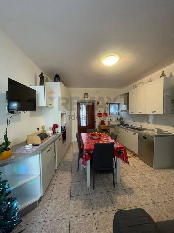 appartamento in vendita a Luino