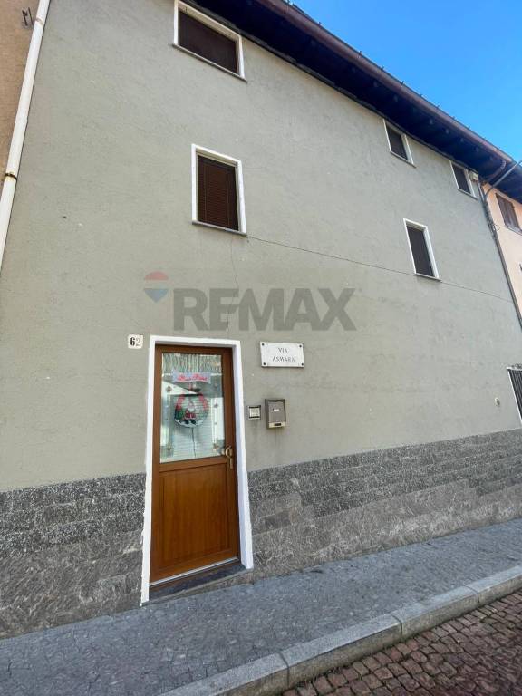 appartamento in vendita a Luino