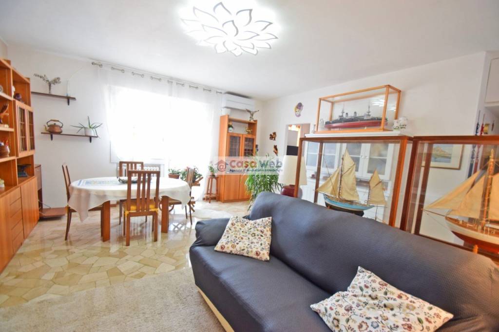 appartamento in vendita a Luino