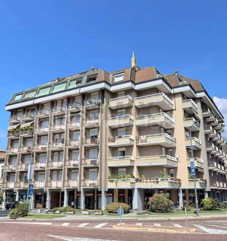 appartamento in vendita a Luino