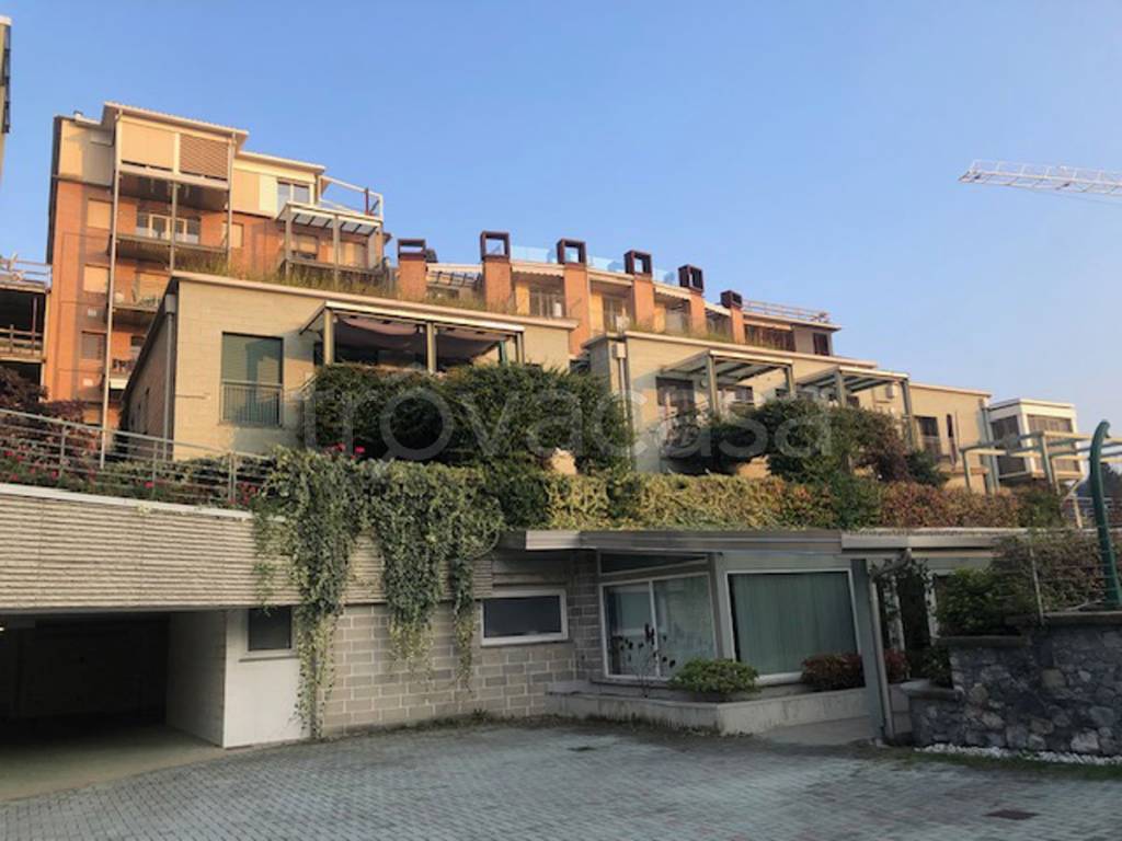 appartamento in vendita a Luino