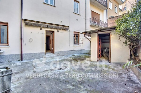 appartamento in vendita a Luino in zona Voldomino